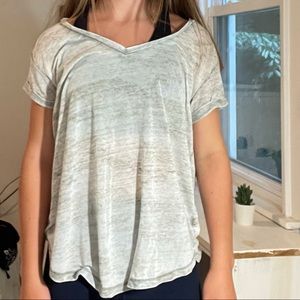 American eagle t shirt size: Xs